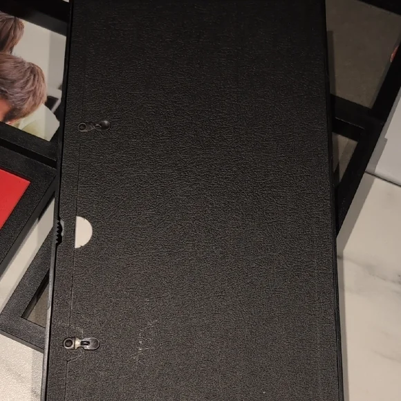 Black Wall Photo Frame Set - Picture 5 of 5